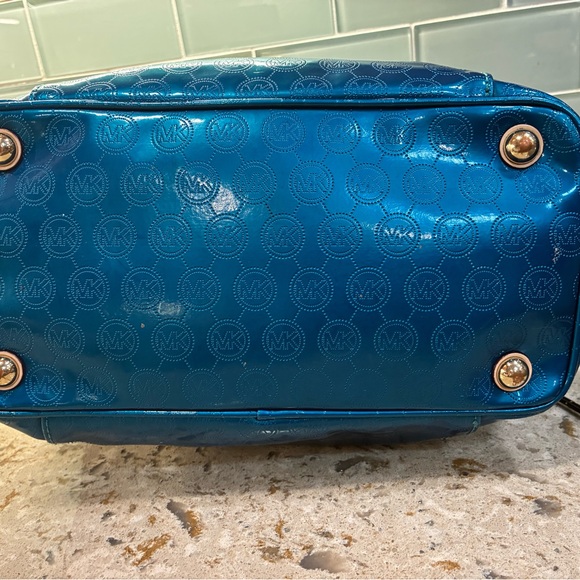 Michael Kors Teal Patent Logo Tote with Tan Straps - Picture 7 of 9